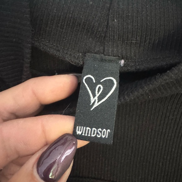 Windsor Elegant Black Knit Top - Picture 3 of 3